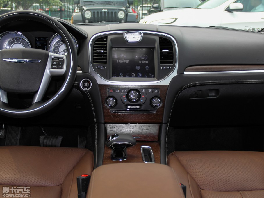 2014R˹300C(M) 3.0L ׿Խ