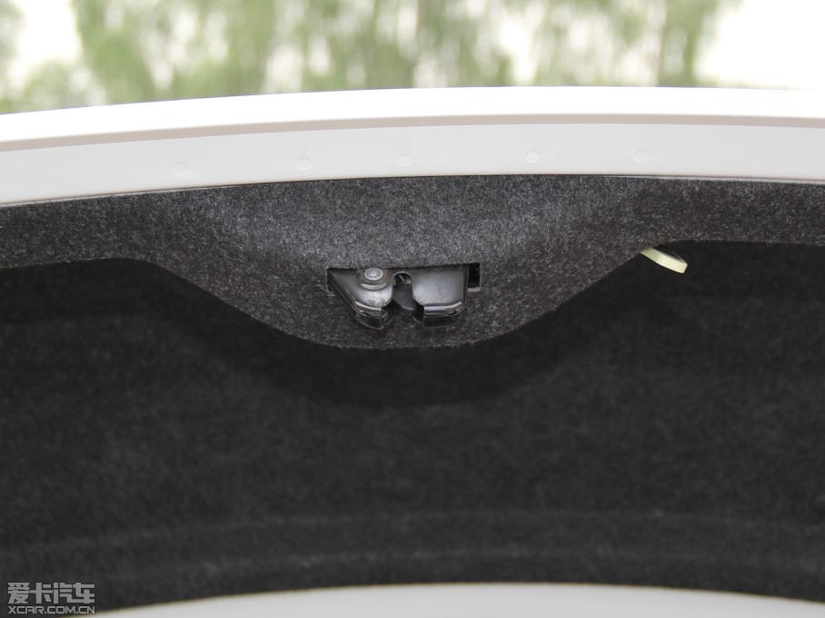 2014R˹300C(M) 3.0L ׿Խ