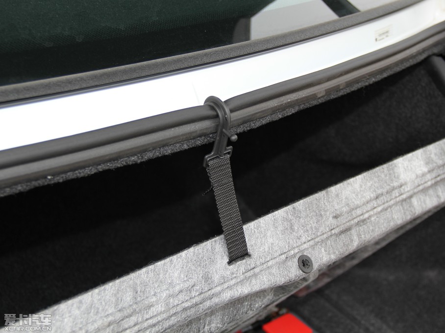 2014R˹300C(M) 3.0L ׿Խ