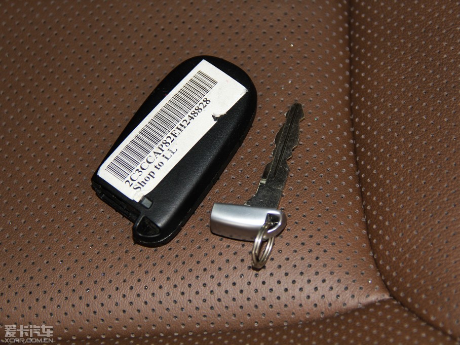 2014R˹300C(M) 3.0L ׿Խ