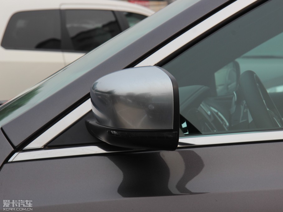 2014R˹300C(M) 3.0L ׿Խ