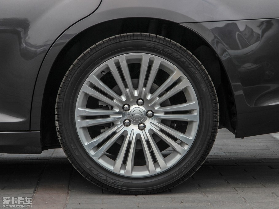 2014R˹300C(M) 3.0L ׿Խ