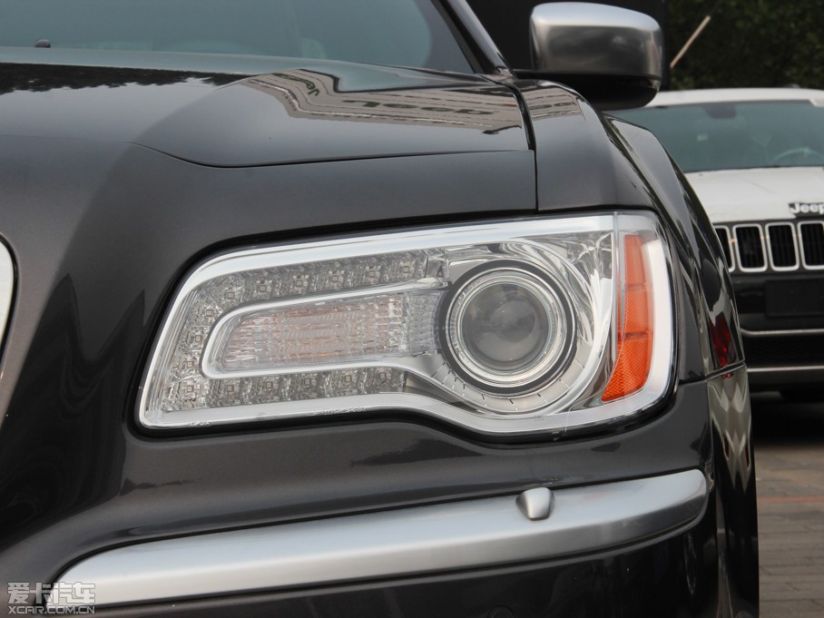 2014R˹300C(M) 3.0L ׿Խ