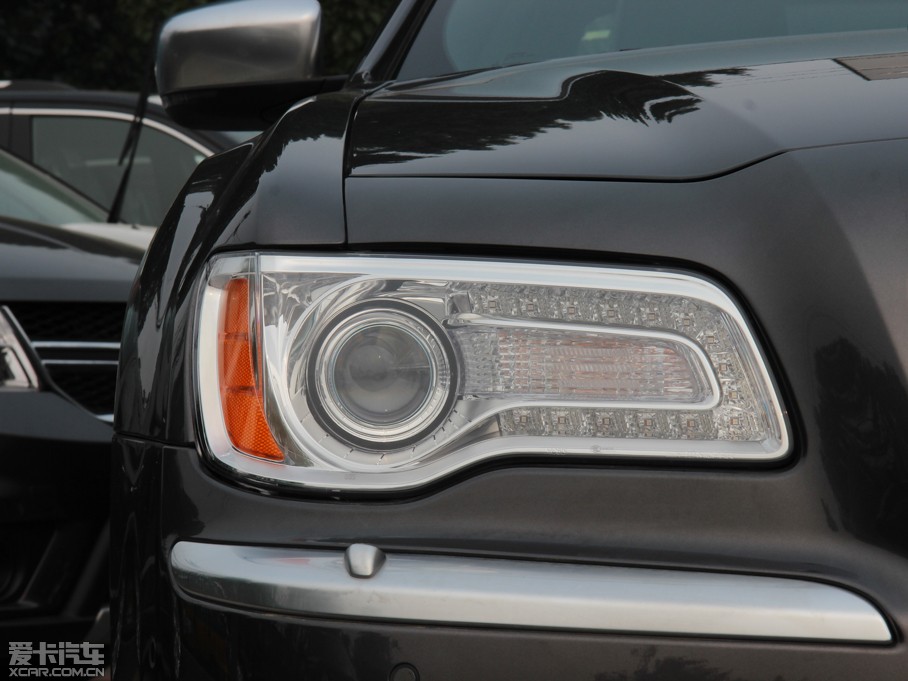 2014R˹300C(M) 3.0L ׿Խ