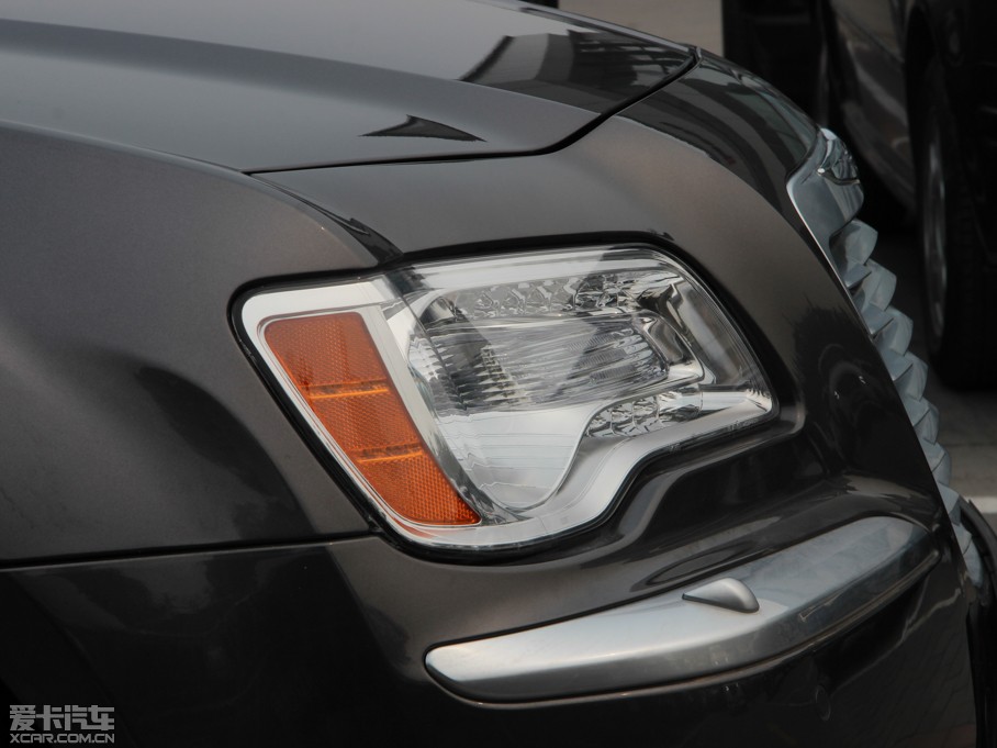 2014R˹300C(M) 3.0L ׿Խ