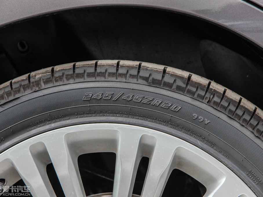 2014R˹300C(M) 3.0L ׿Խ