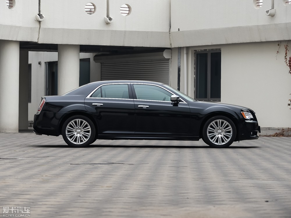 2014R˹300C(M) 3.0L ׿Խ