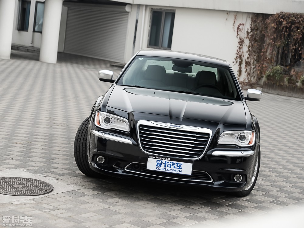 2014R˹300C(M) 3.0L ׿Խ