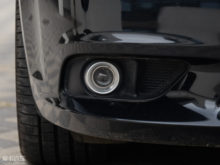 2014R˹300C(M) 3.0L ׿Խ