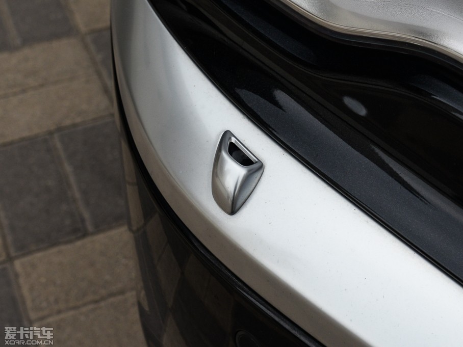 2014R˹300C(M) 3.0L ׿Խ