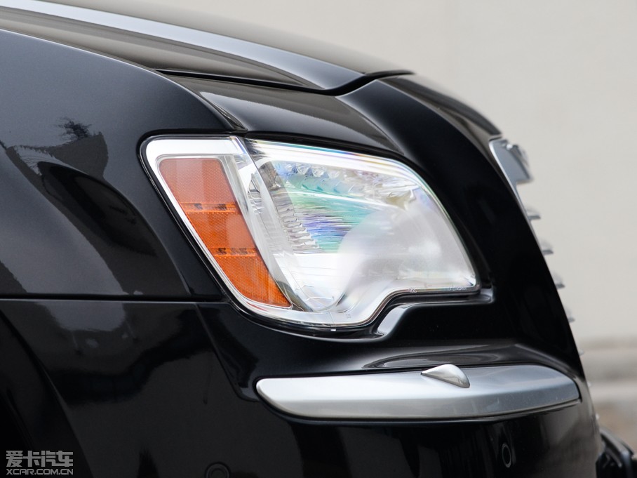 2014R˹300C(M) 3.0L ׿Խ