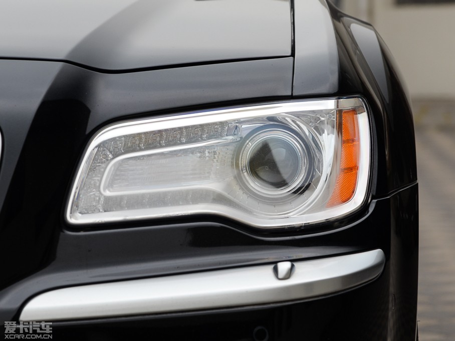 2014R˹300C(M) 3.0L ׿Խ