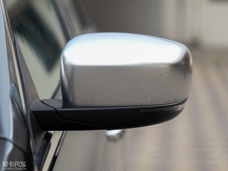 2014R˹300C(M) 3.0L ׿Խ