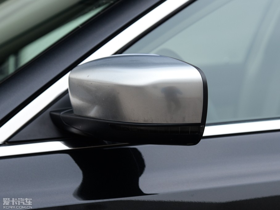 2014R˹300C(M(jn)) 3.0L ׿Խ