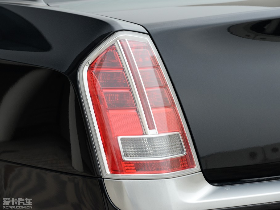 2014R˹300C(M) 3.0L ׿Խ