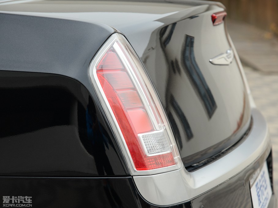 2014R˹300C(M) 3.0L ׿Խ