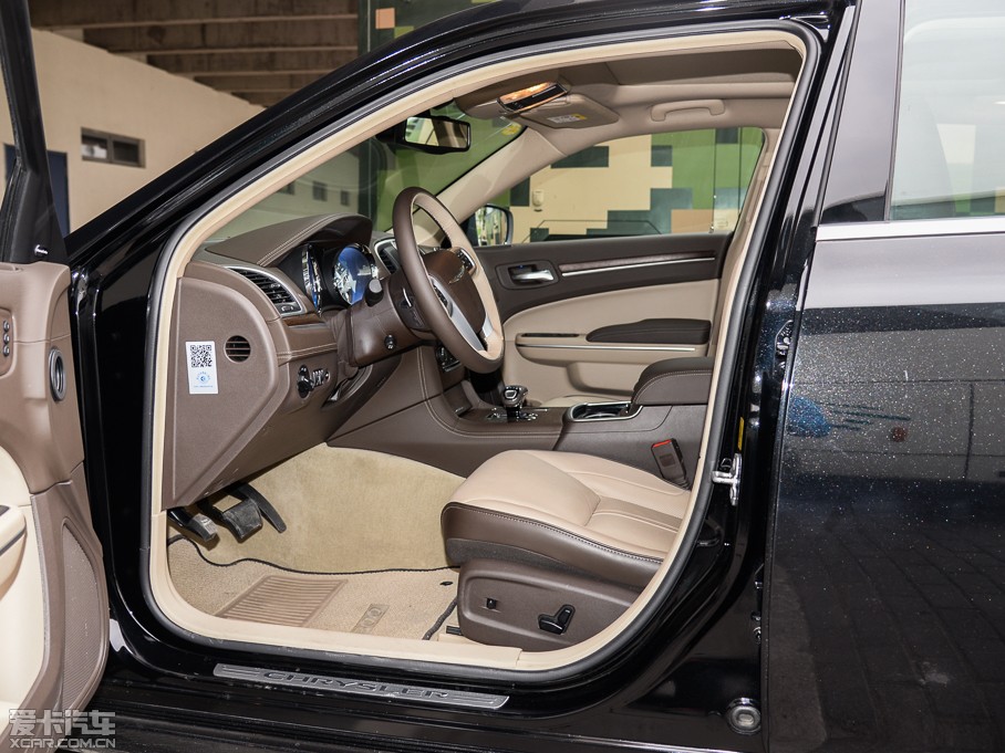 2014R˹300C(M) 3.0L ׿Խ