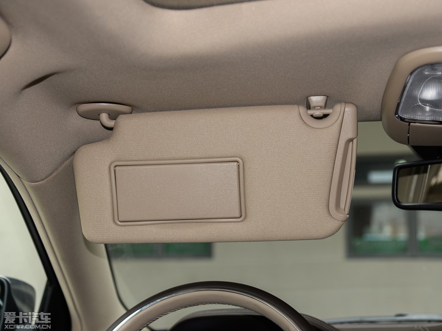 2014R˹300C(M) 3.0L ׿Խ