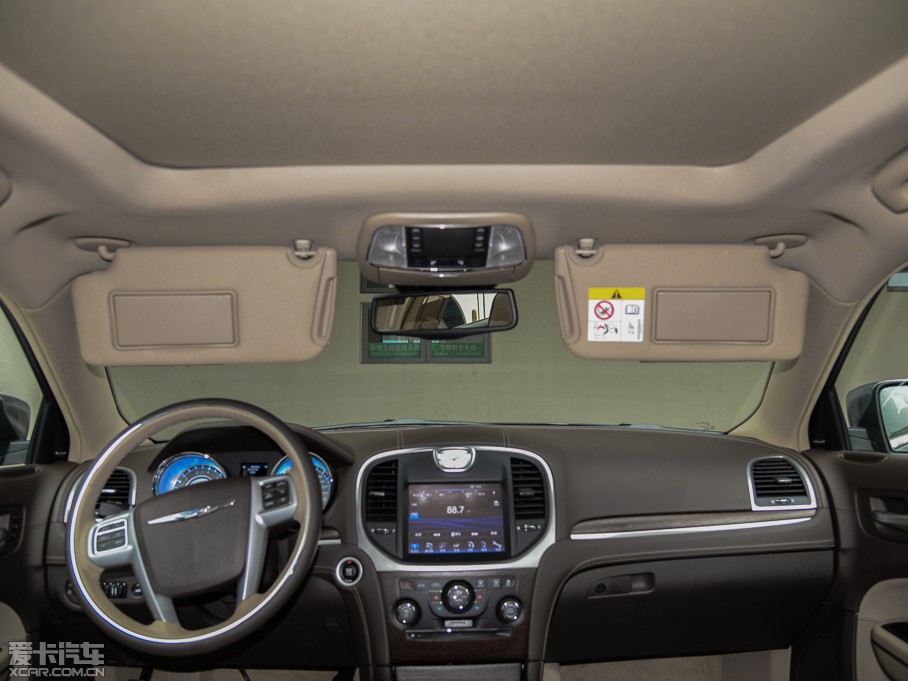 2014R˹300C(M) 3.0L ׿Խ