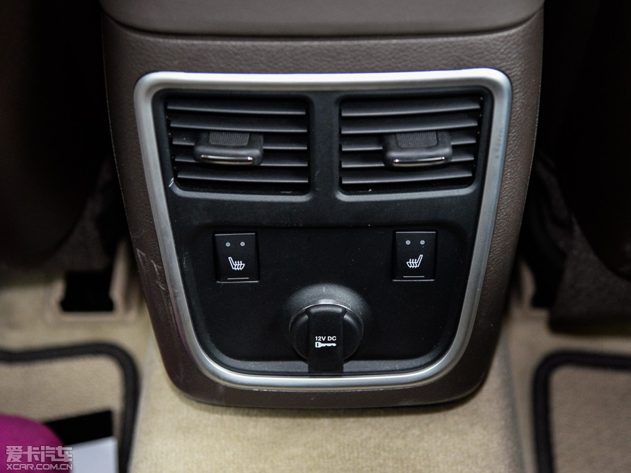 2014R˹300C(M) 3.0L ׿Խ