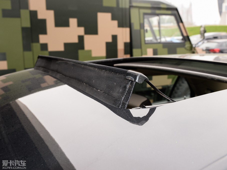 2014R˹300C(M) 3.0L ׿Խ