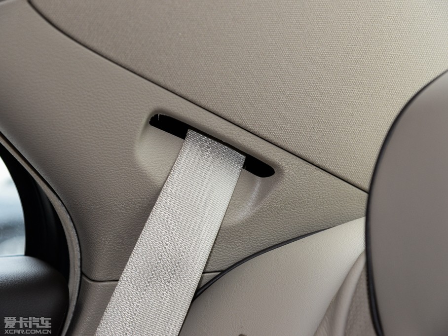 2014R˹300C(M) 3.0L ׿Խ