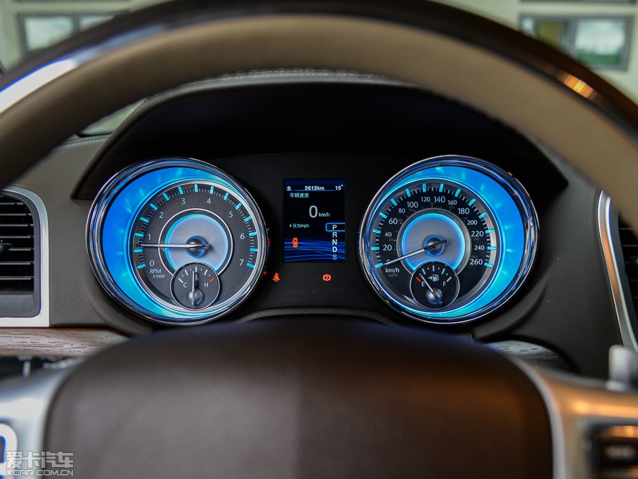 2014R˹300C(M) 3.0L ׿Խ