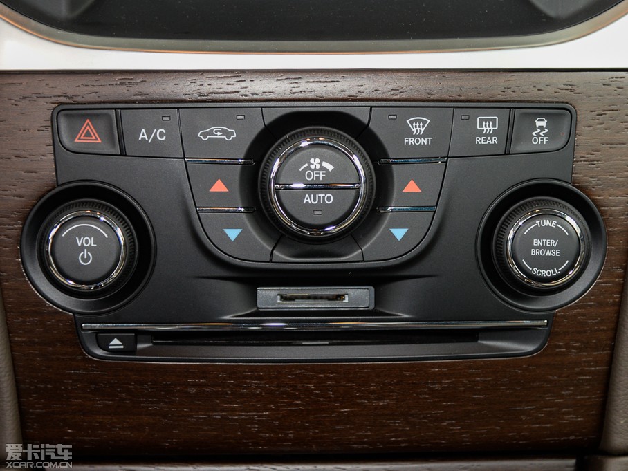 2014R˹300C(M) 3.0L ׿Խ