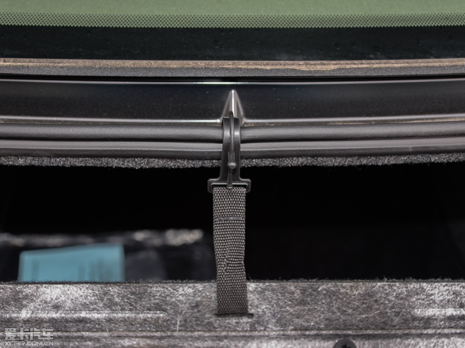 2014R˹300C(M) 3.0L ׿Խ