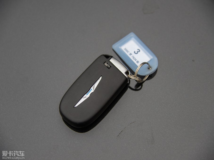 2014R˹300C(M) 3.0L ׿Խ