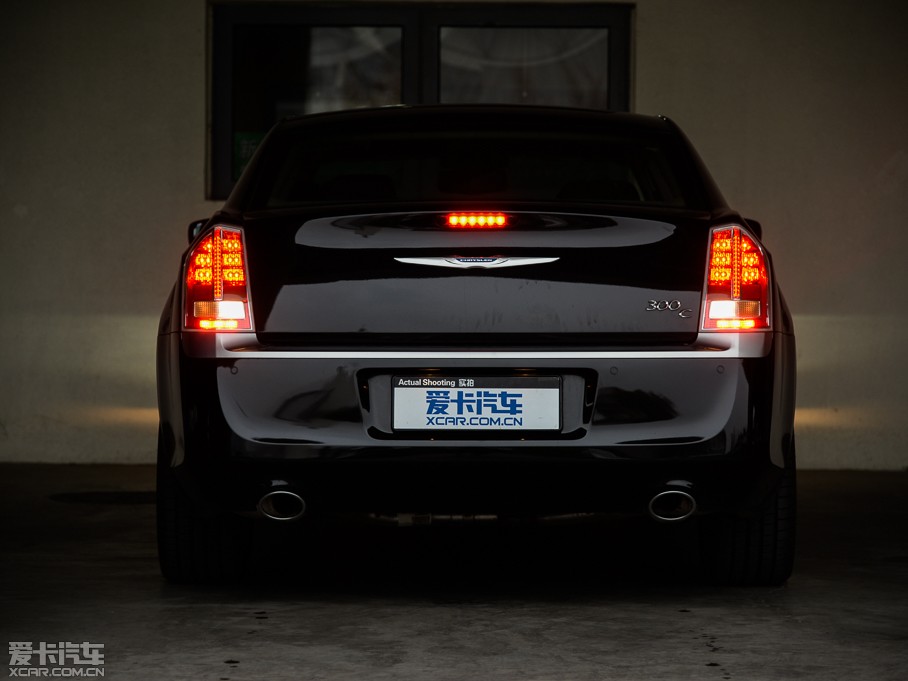 2014R˹300C(M(jn)) 3.0L ׿Խ