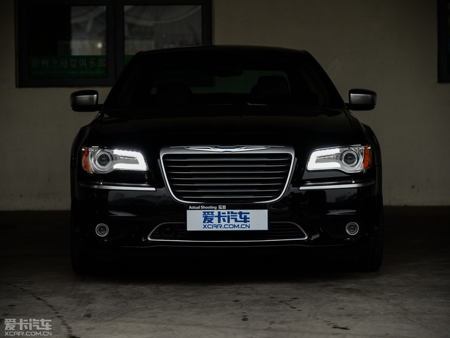 2014R˹300C(M) 3.0L ׿Խ