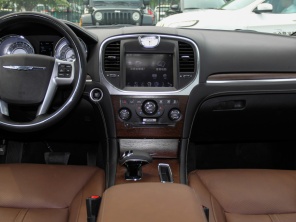 克莱斯勒(进口)2014款克莱斯勒300C