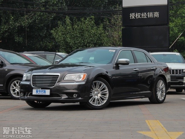 克萊斯勒(進口)2014款克萊斯勒300C