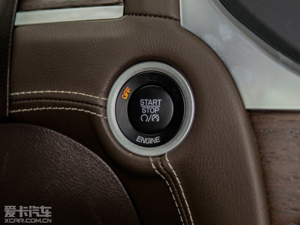 克萊斯勒(進口)2014款克萊斯勒300C