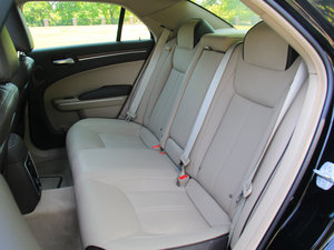 2014款3.0L 卓越版 空间座椅