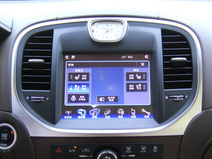 2014款3.0L 卓越版 中控区