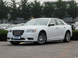 2014款3.0L 卓越版 整体外观