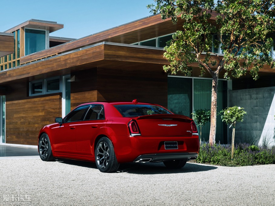 2015R˹300C(M(jn)) S