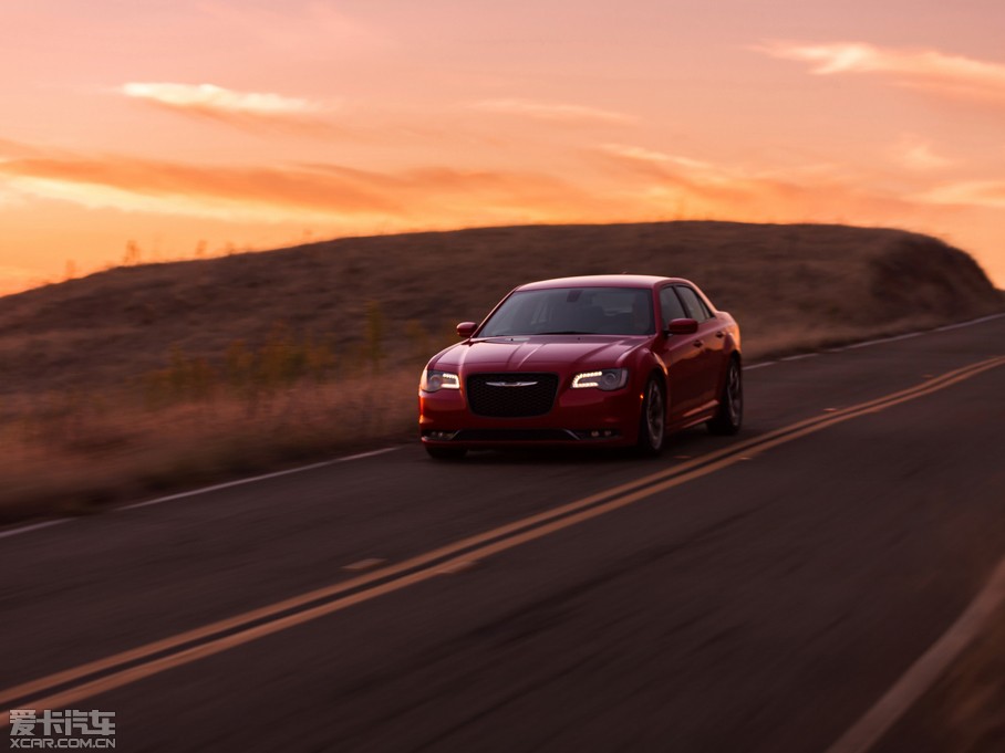 2015R˹300C(M(jn)) S