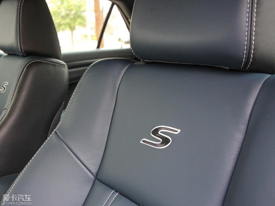 2015R˹300C(M(jn)) S