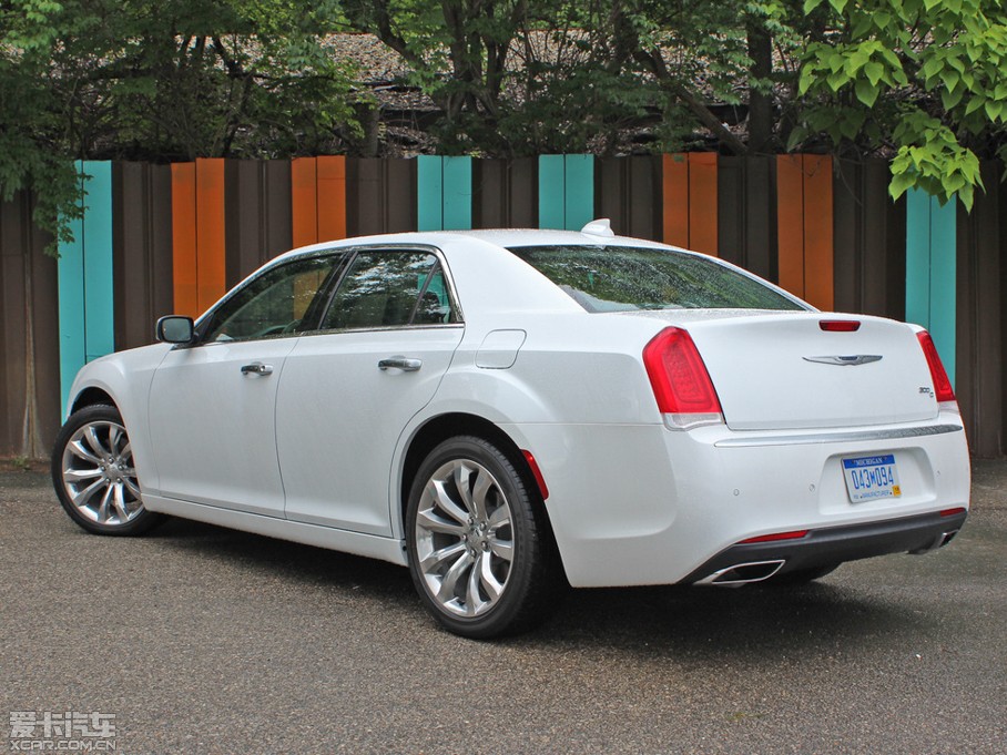 2015R˹300C(M) 