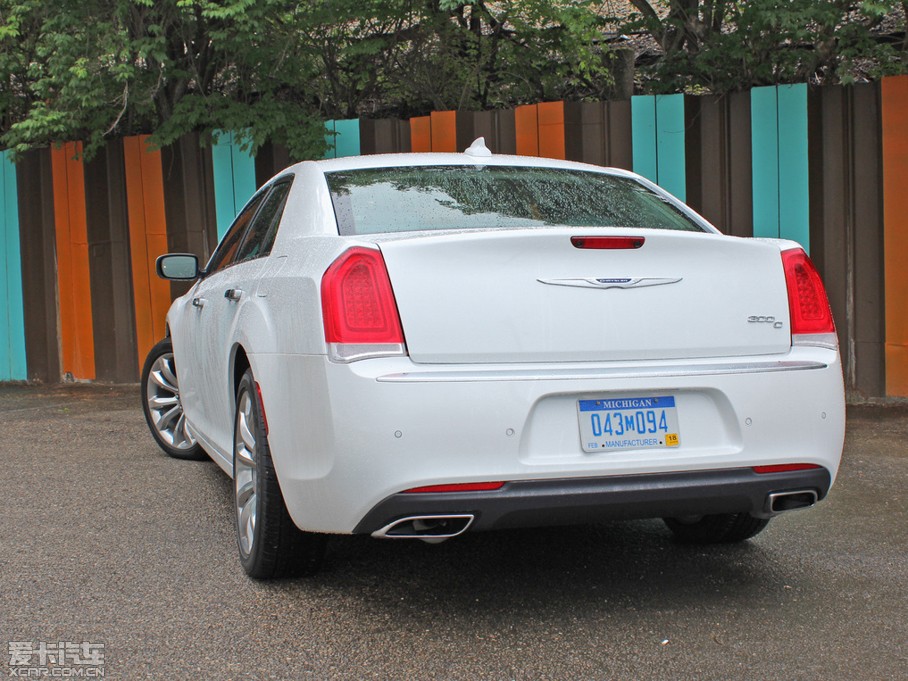 2015R˹300C(M) 