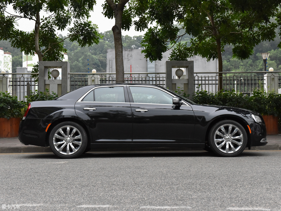 2016R˹300C(M) 3.0L Խ