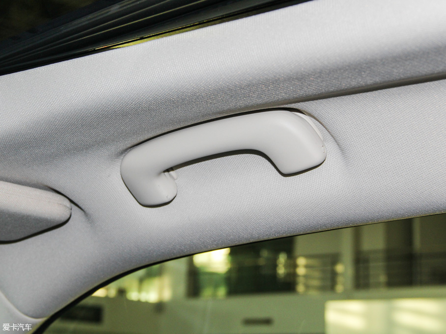 2016R˹300C(M) 3.0L Խ