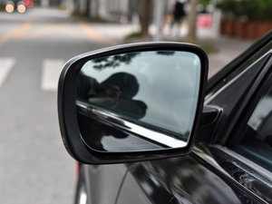 2016款3.0L 超越版 细节外观
