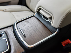 2016款3.0L 超越版 空间座椅