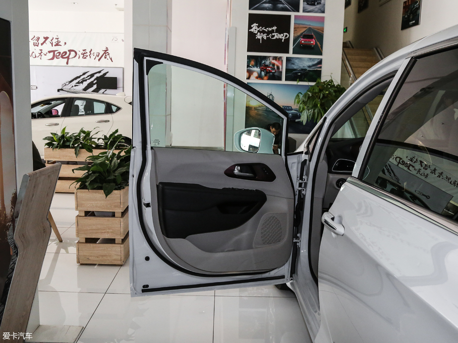 2017(M(jn)) 3.6L Ԅ(dng)