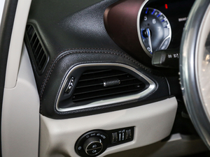 20173.6L Ԅ(dng) п؅^(q)