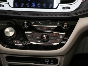 20173.6L Ԅ {(dio){(dio)(ji)